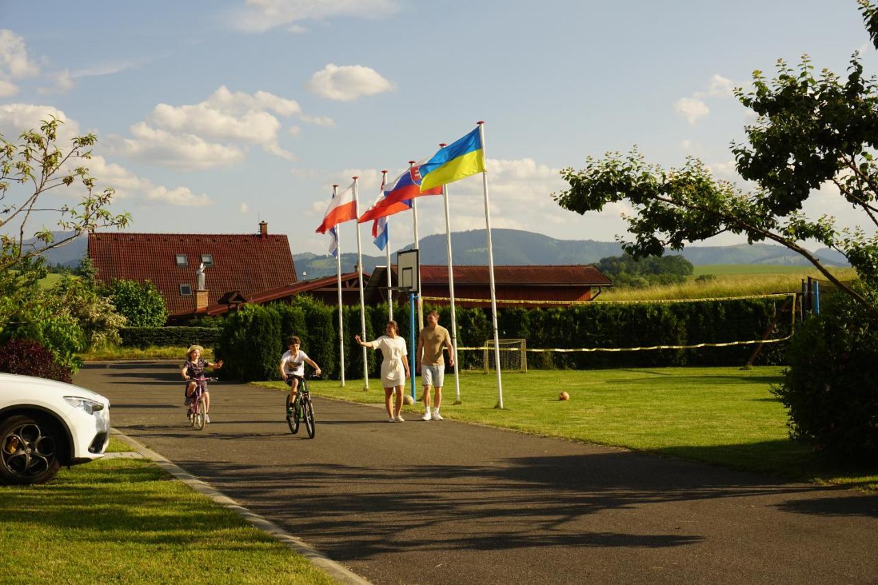 Villapark Vlasky Bešeňová 外观 照片